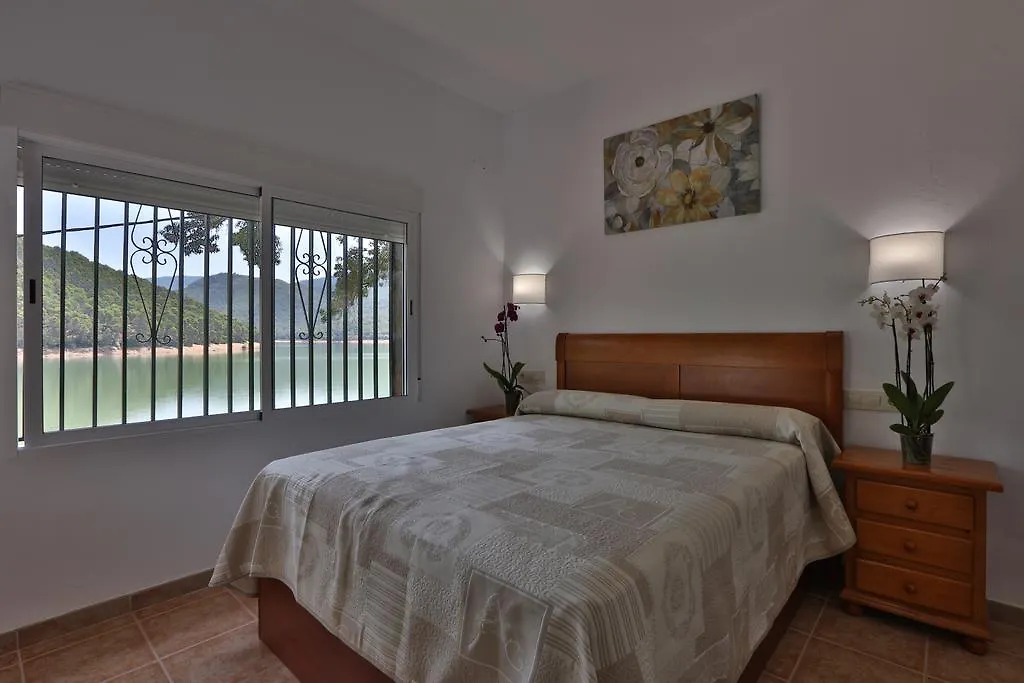 Apartamentos El Madroñal Coto Ríos España
