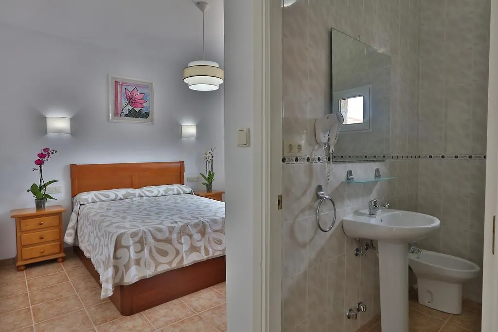 Apartamentos El Madroñal Coto Ríos España